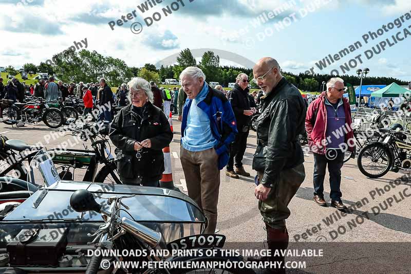 Vintage motorcycle club;eventdigitalimages;no limits trackdays;peter wileman photography;vintage motocycles;vmcc banbury run photographs